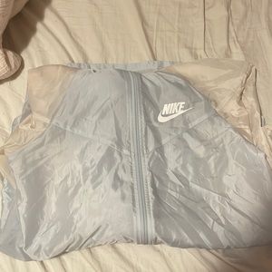 NIKE WINDBREAKER